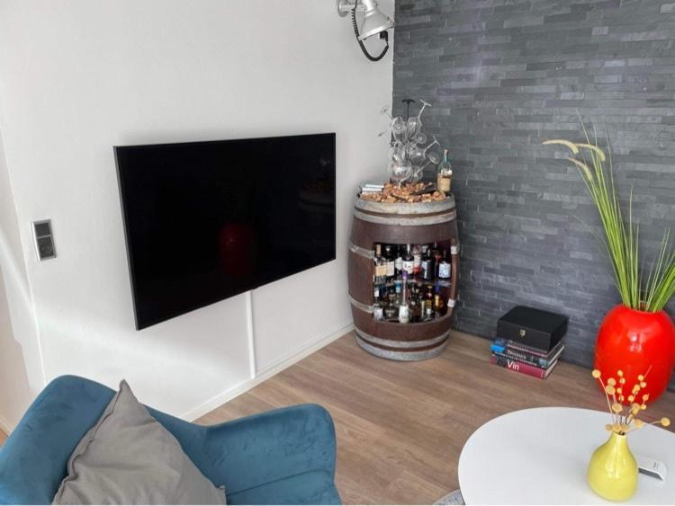 Nyistandsat Hojloftet Kaelderlejlighed Pa 70 M2 I Viborg Centrum, Med Plads Til 4 Personer エクステリア 写真